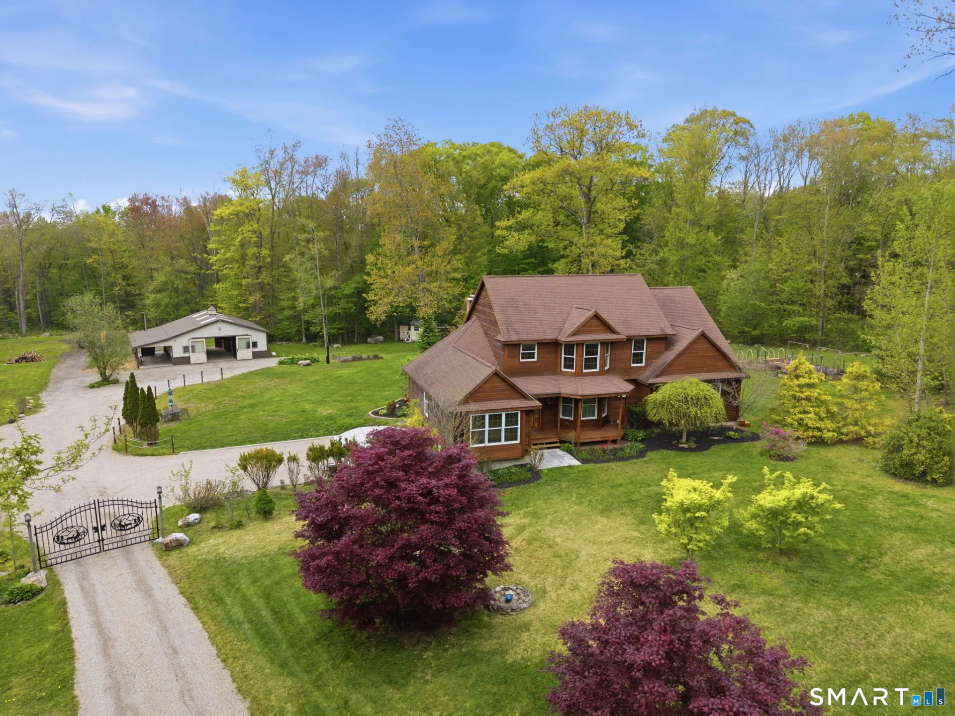 287 South Bear Hill Road, Chaplin, CT