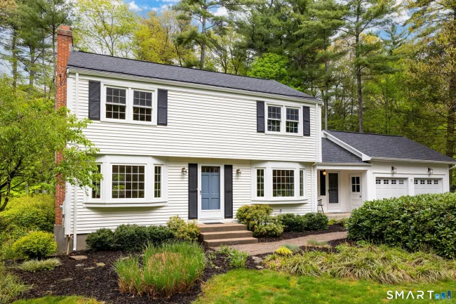 19 Westridge Drive, Simsbury, CT