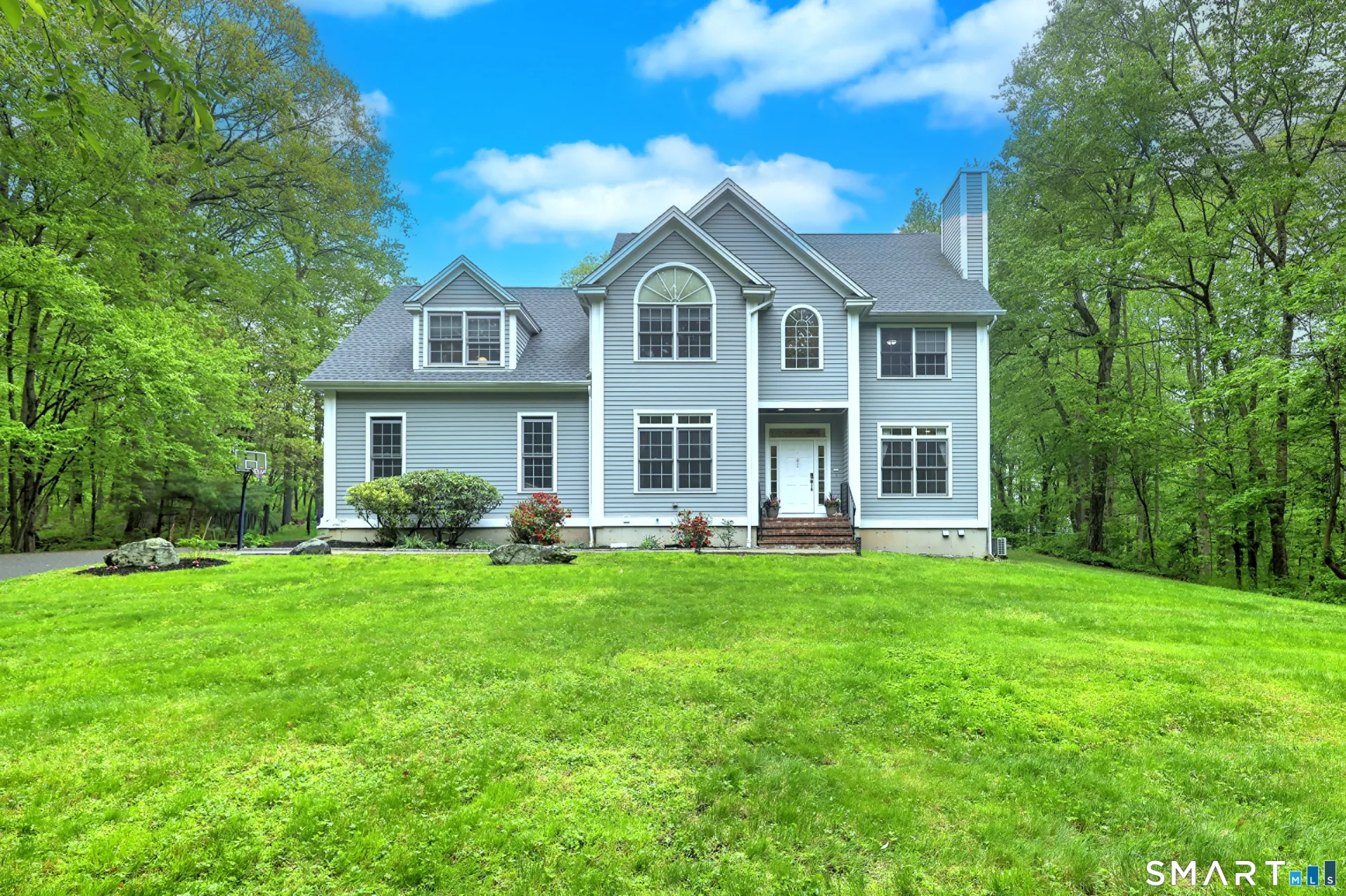 125 Peck Hill Road, Woodbridge, CT