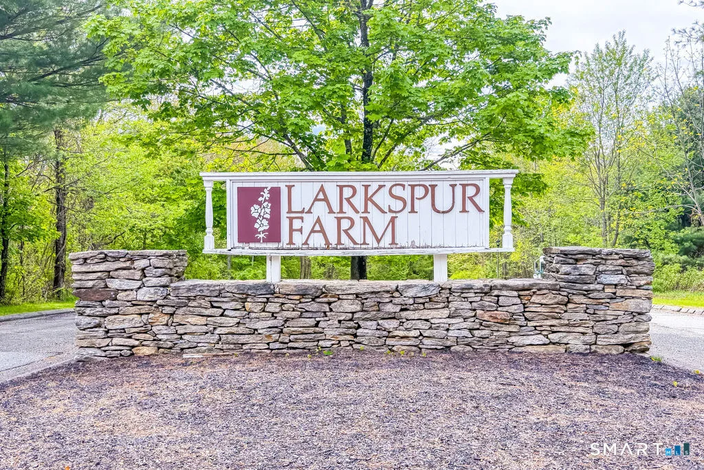 402 Larkspur Farm Road #34, Torrington, CT