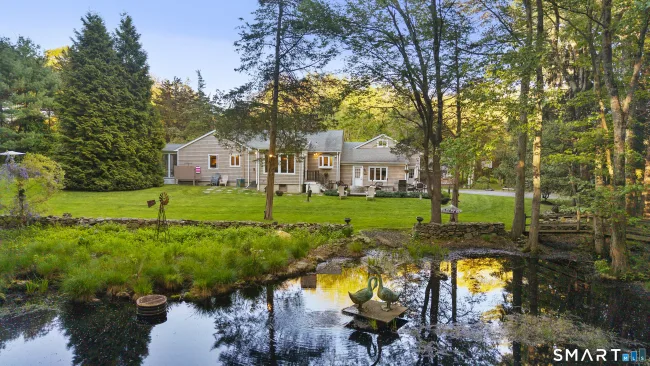 399 North Park Avenue, Easton, CT