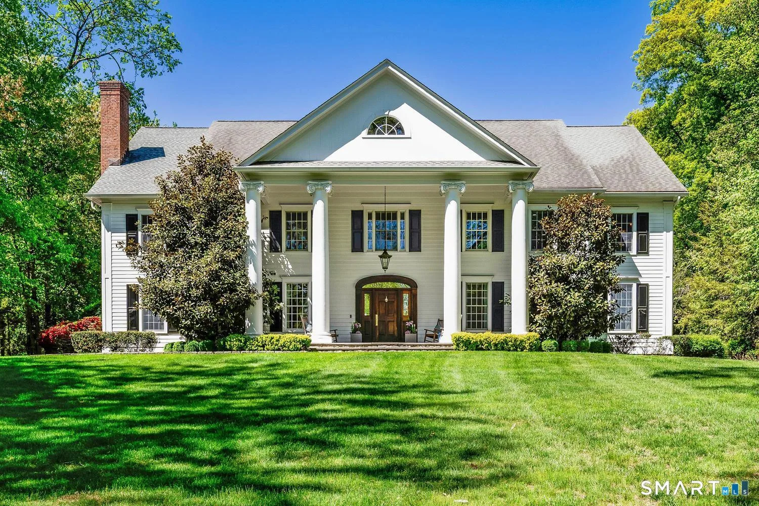 27 Hillsley Road, Darien, CT