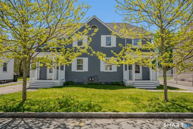 14 West Pleasant Street