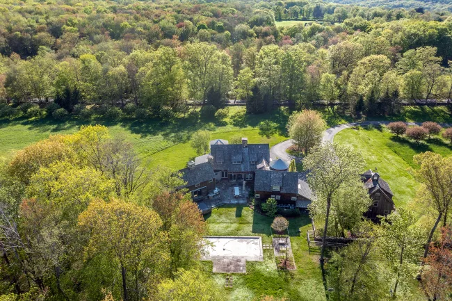 158 Popple Swamp Road, Washington, CT
