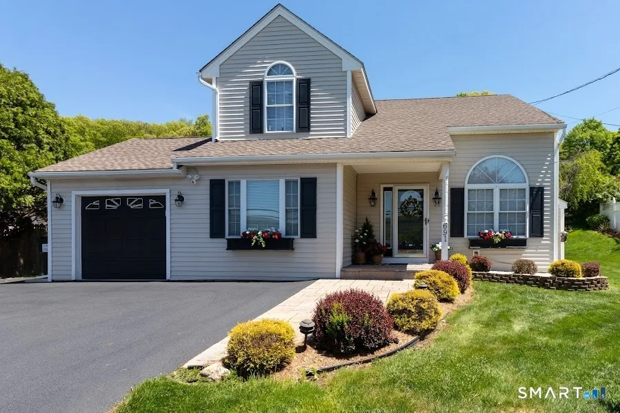 691 West Street, Southington, CT