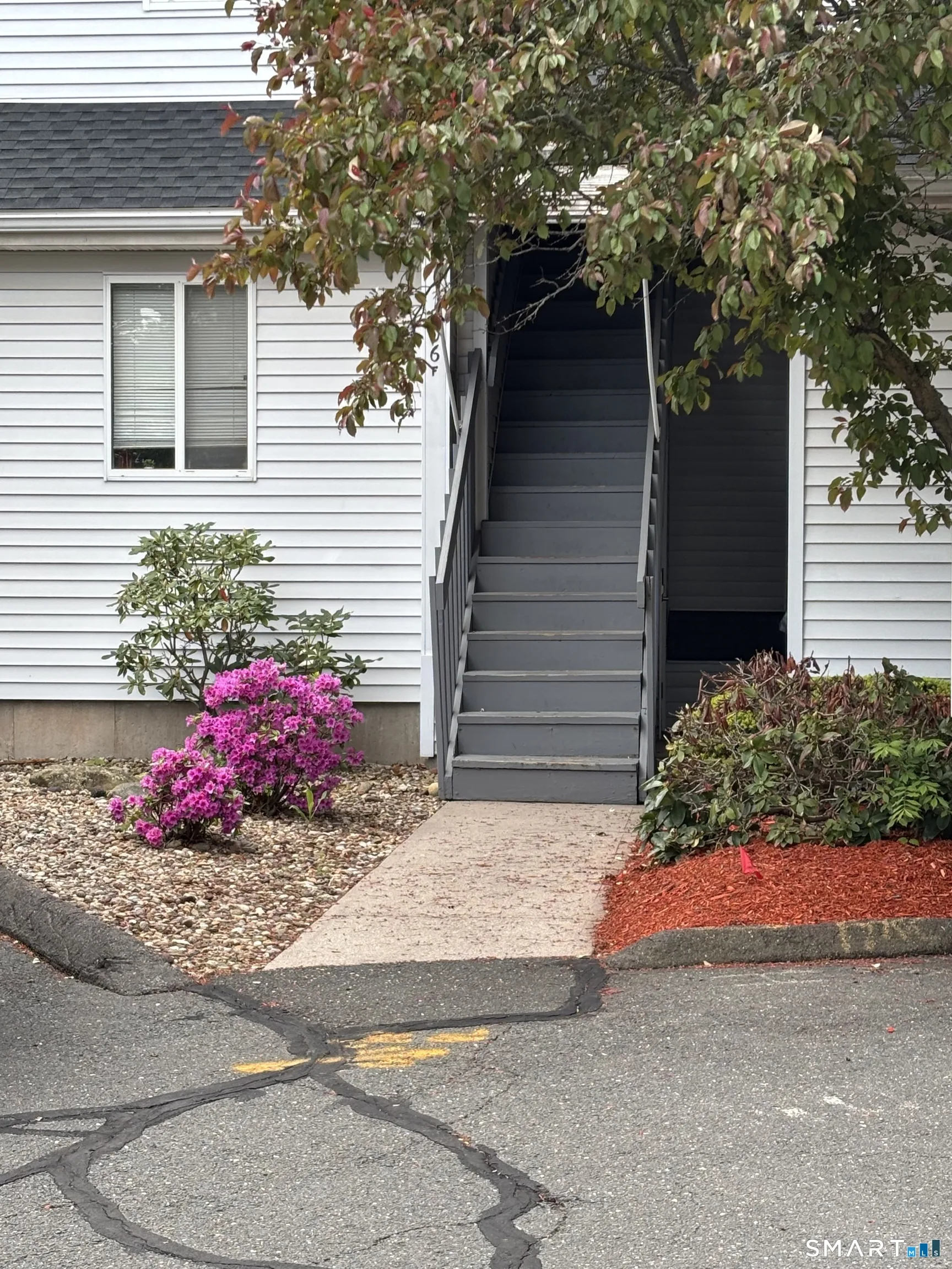 806 Hartford Road #E, Manchester, CT