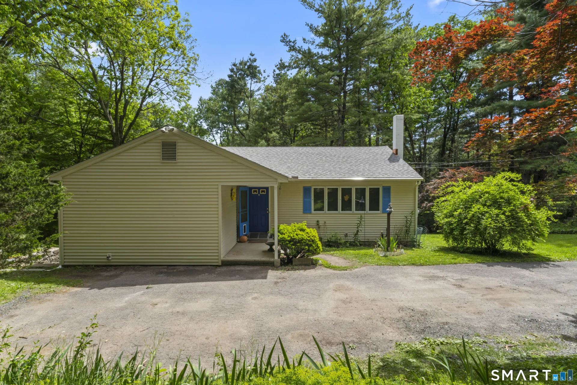 23 Windaway Road, Bethel, CT