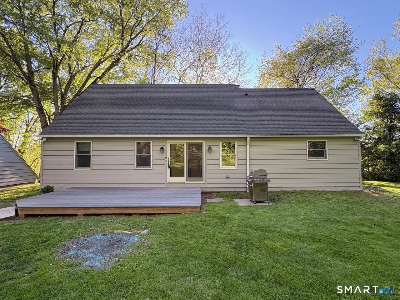 301 Grove Street, New Milford, CT