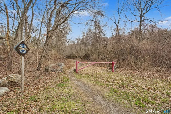 Towantic Hill Road, Oxford, CT
