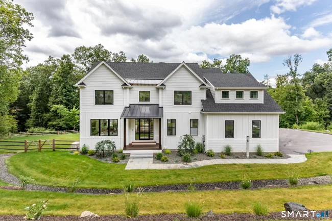 183 Willow Creek Estates, Southbury, CT