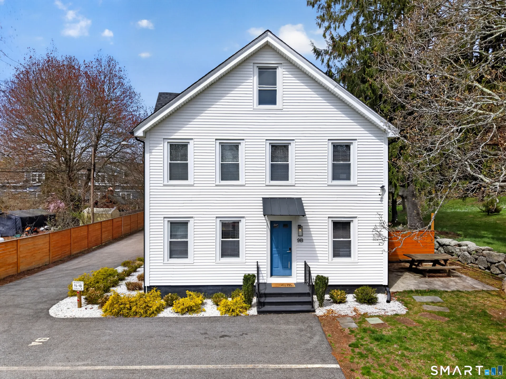 9 School (4 and 6 School Place)(Mystic) Street, Stonington, CT