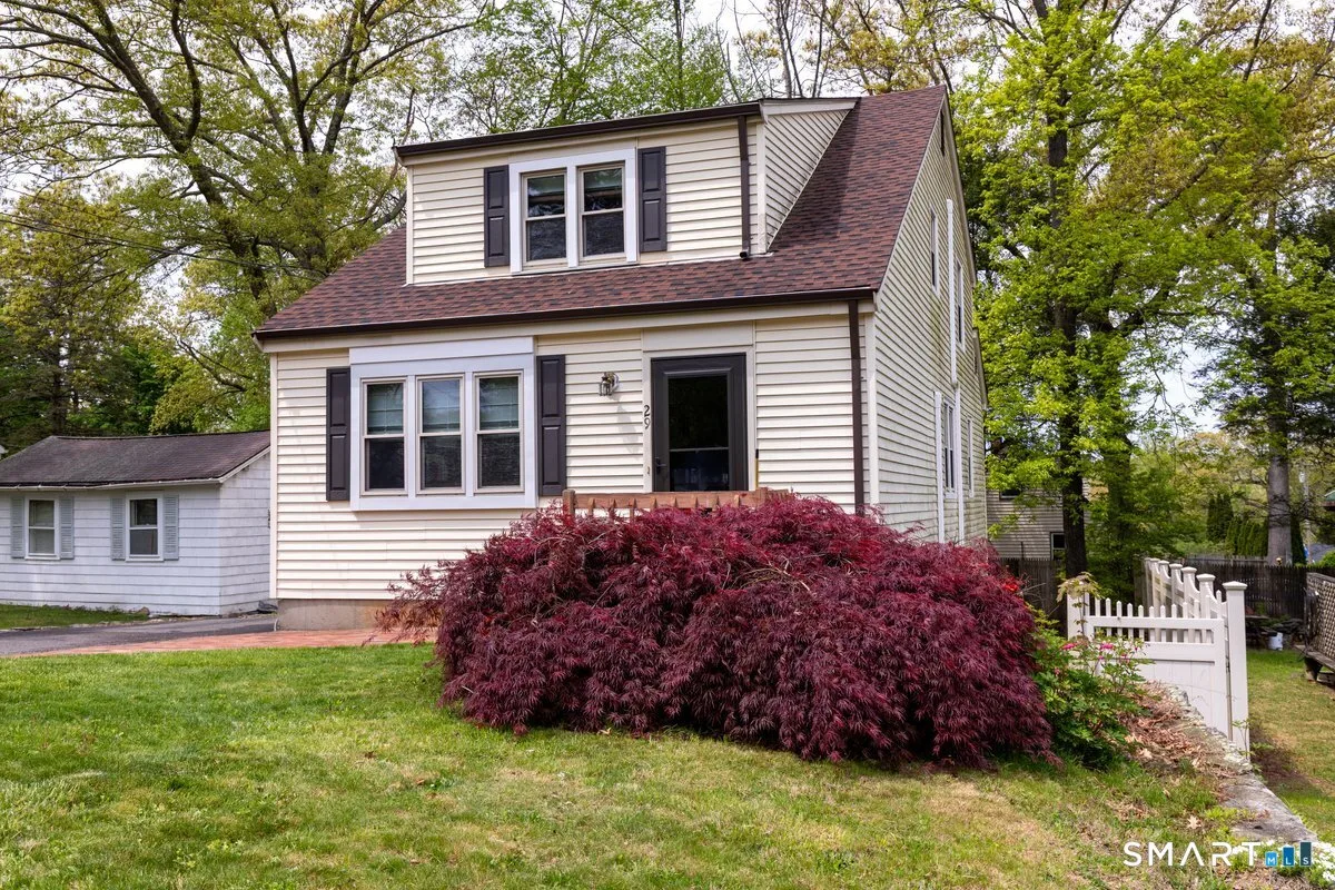 29 Namonee Trail, East Hampton, CT