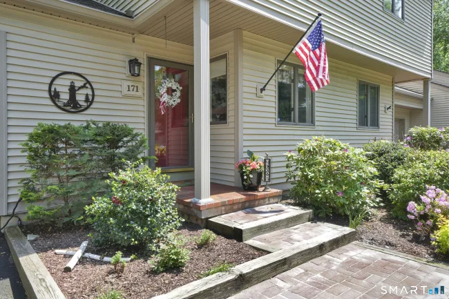 171 The Laurels #171