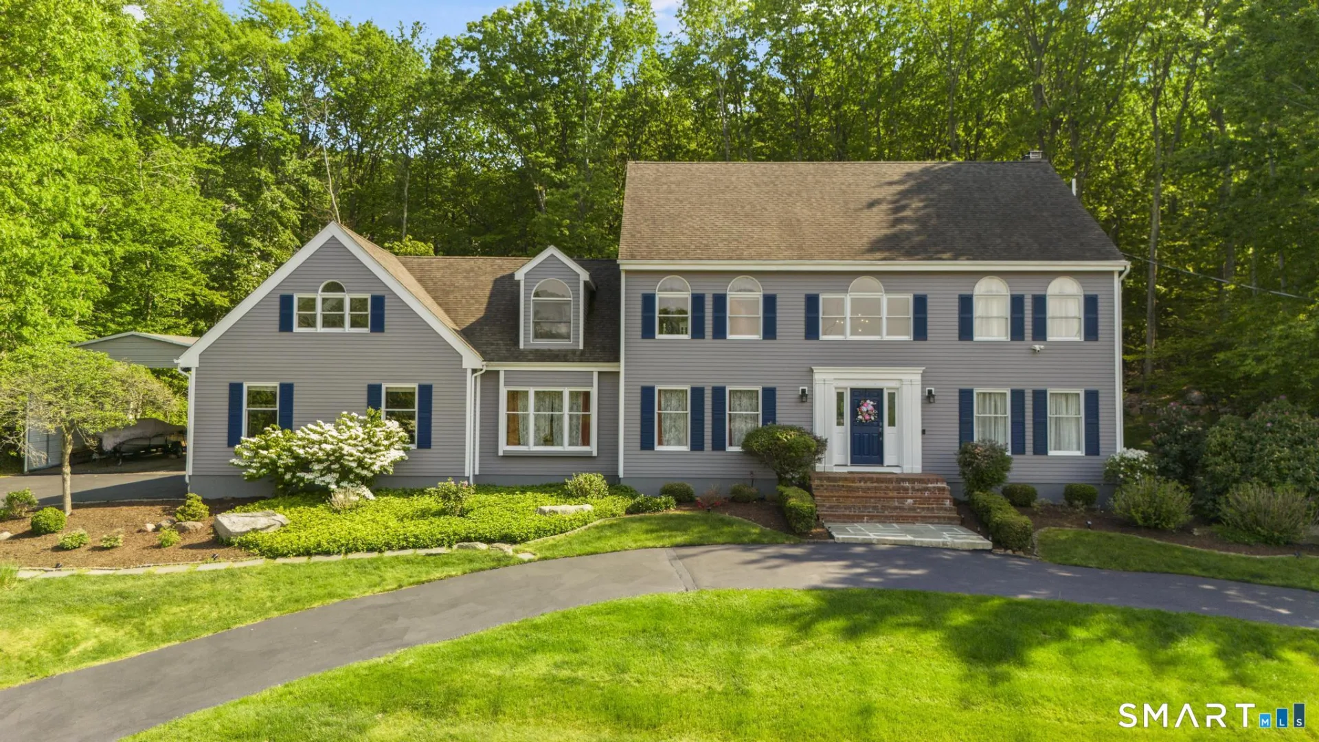 1 Hidden Brook Road, Hamden, CT