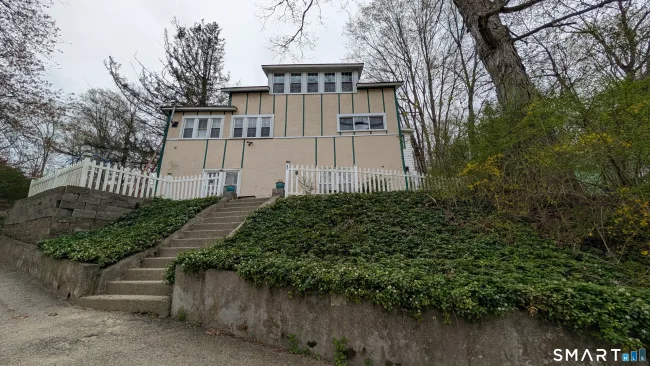 33 Baltic Heights