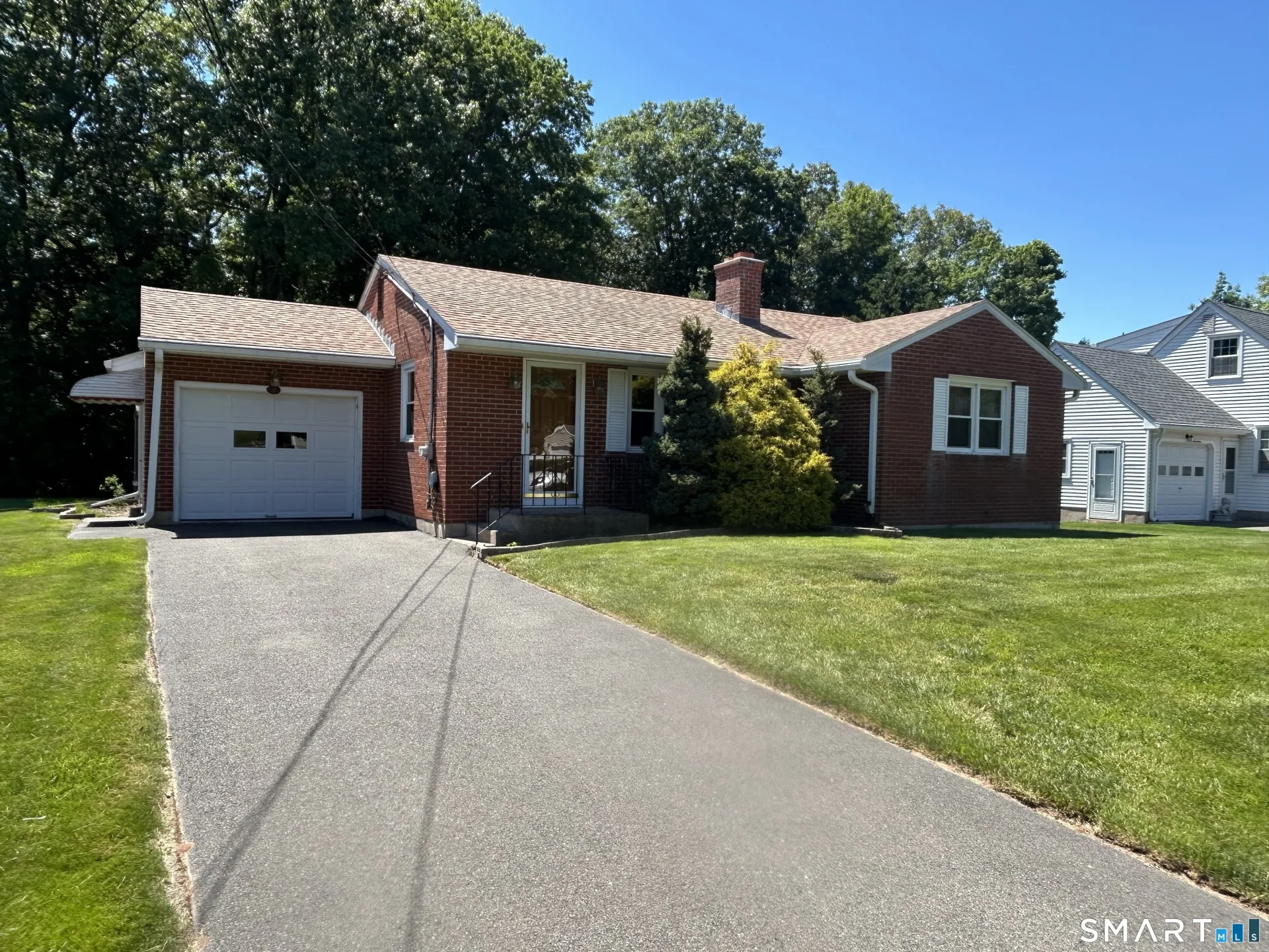 13 Walnut Lane, Wallingford, CT