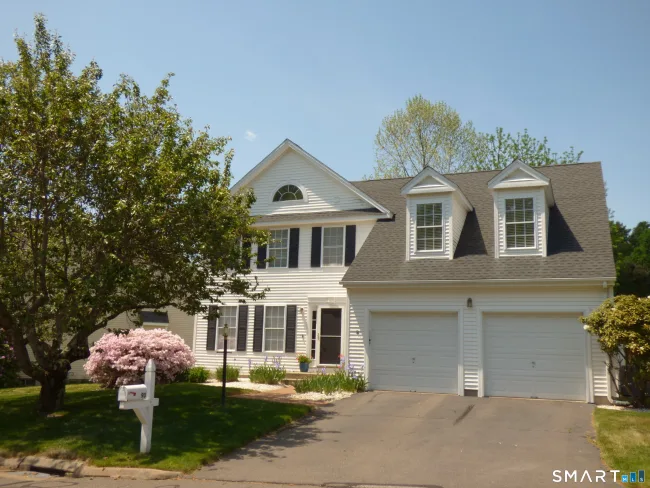 90 Fox Hollow #90