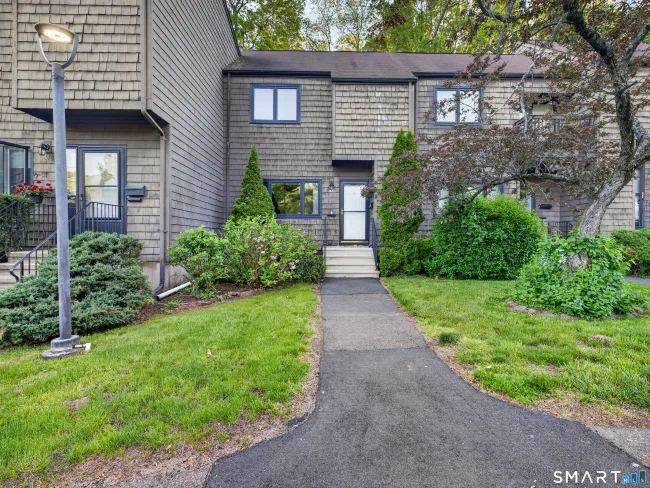 46 Hampton Park #46