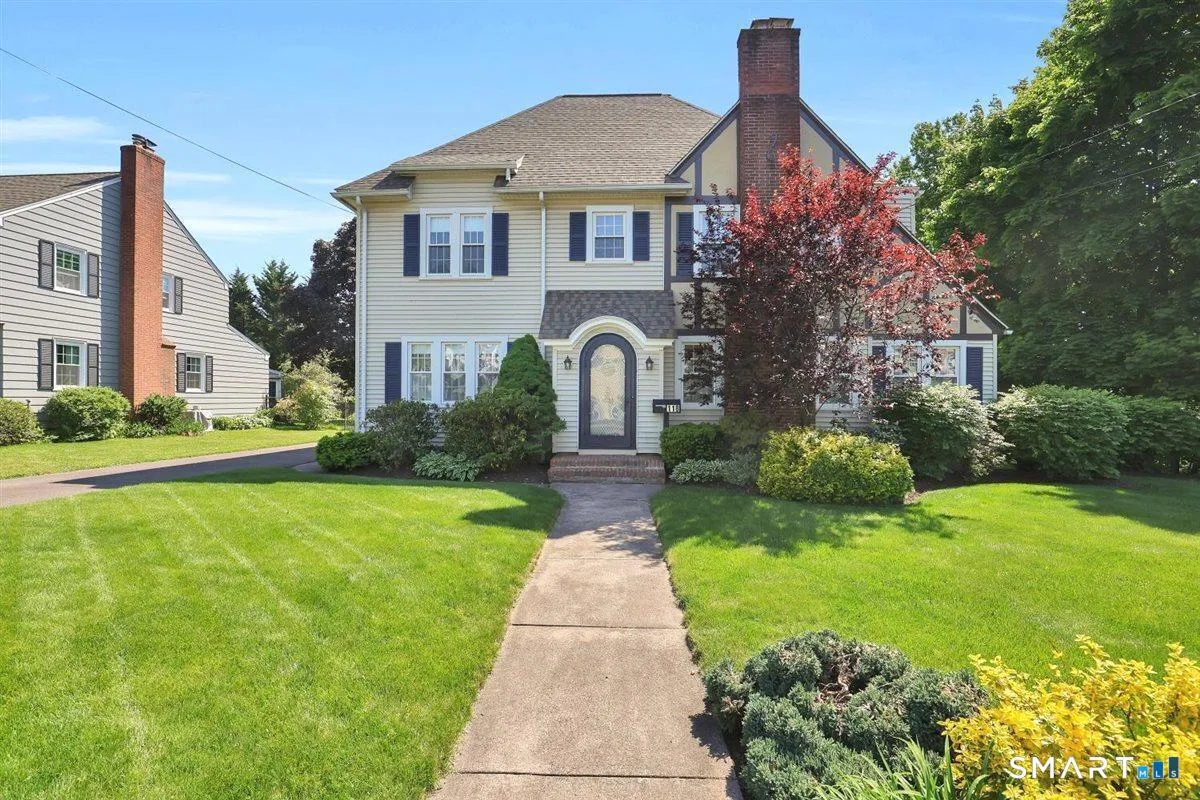 118 Porter Street, Manchester, CT