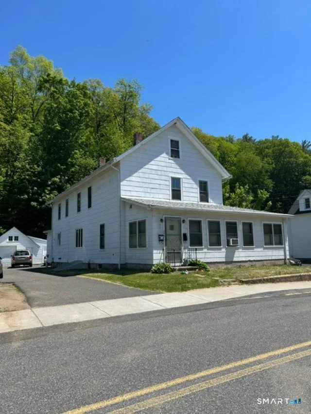 54 Woodside Avenue, Seymour, CT
