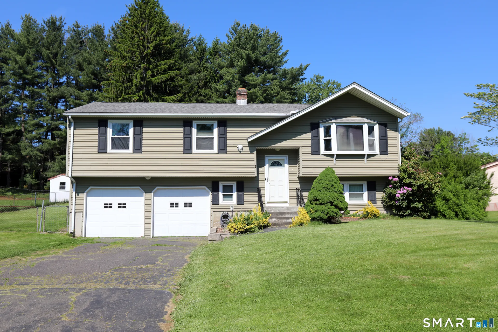 7 Jonathan Place, Bloomfield, CT