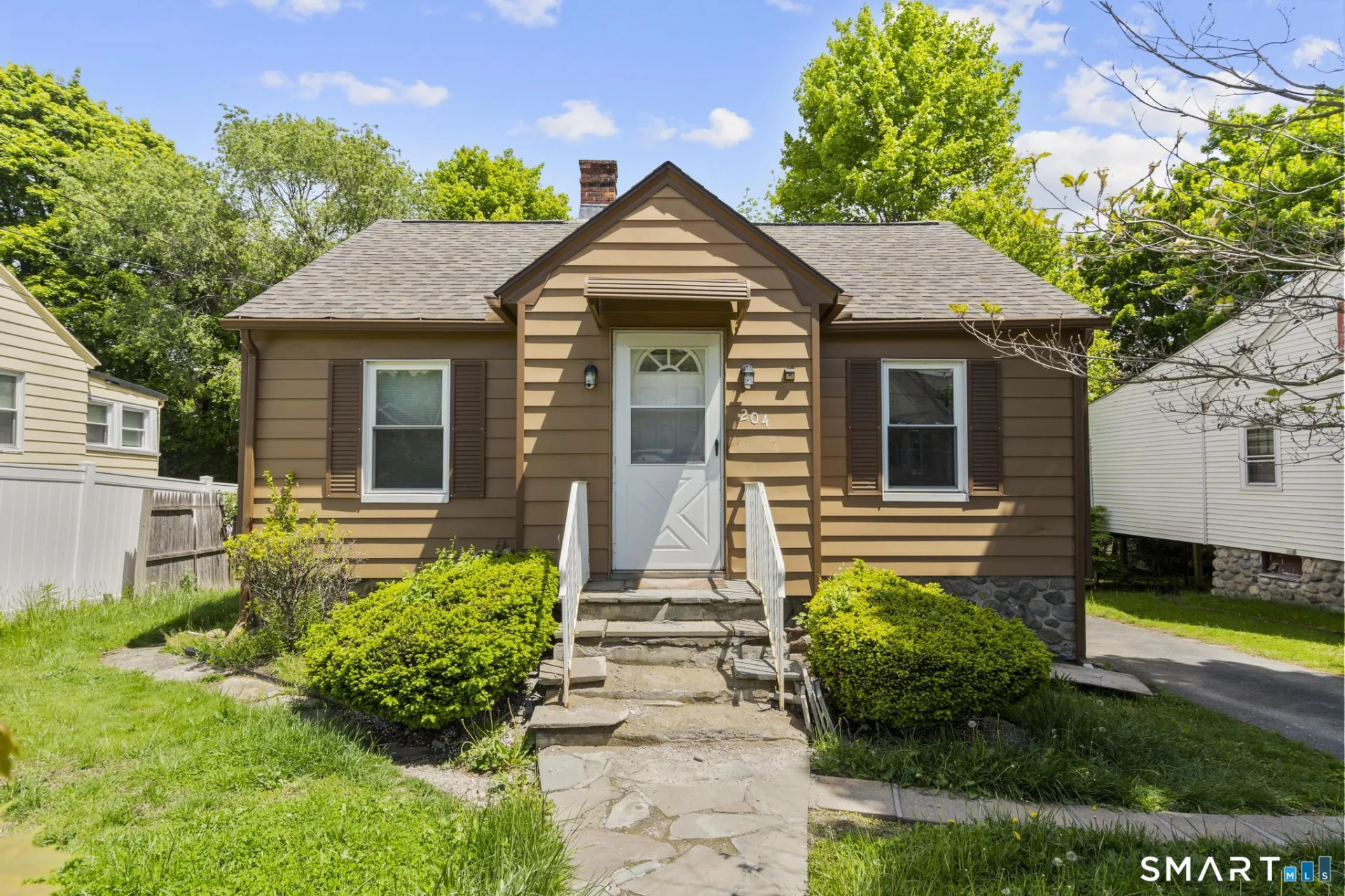 204 Bouley Avenue, Waterbury, CT