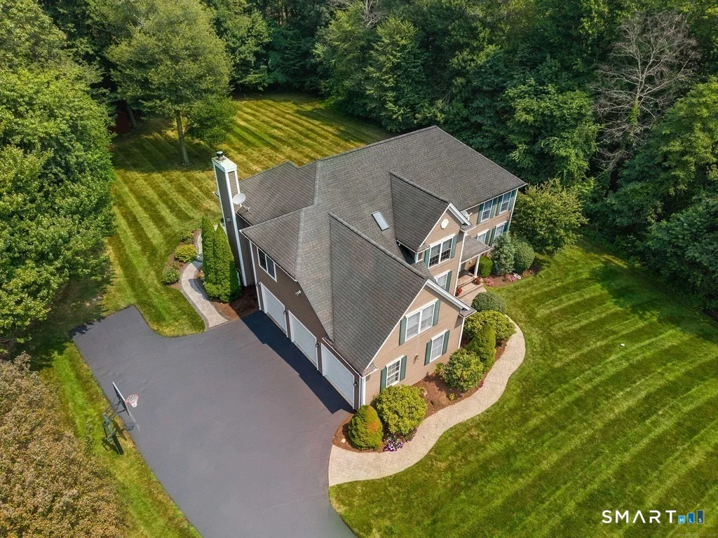 15 Harvest Glen, East Lyme, CT
