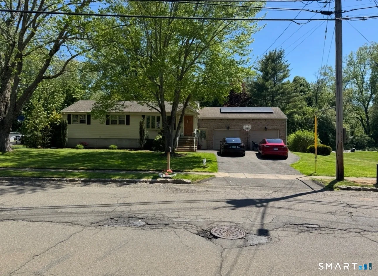 14 Jeffrey Road, East Haven, CT