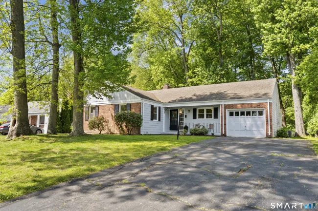 25 Miamis Road