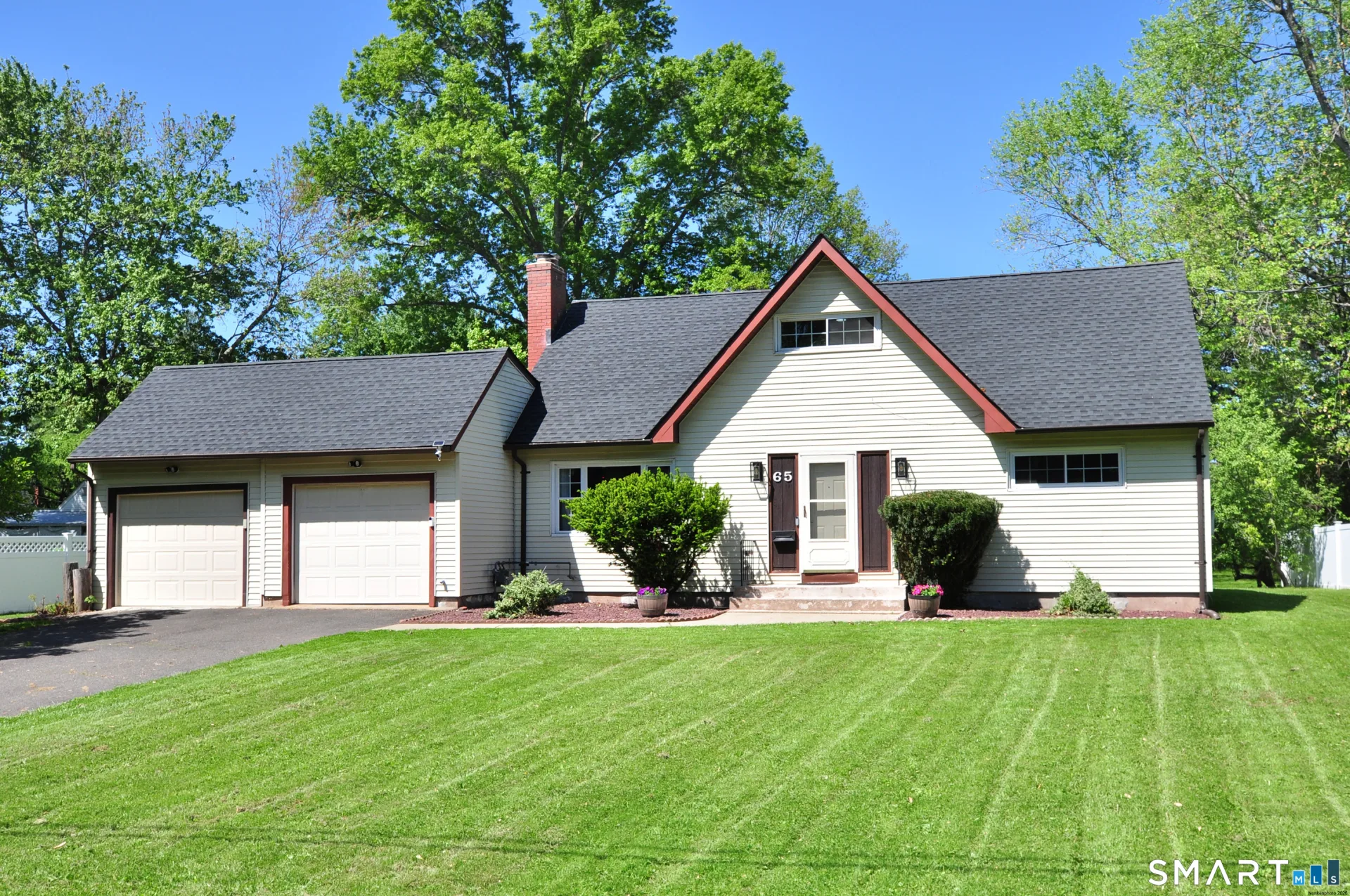 65 Seminole Circle, West Hartford, CT