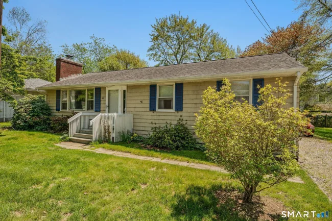 64 Nehantic Drive