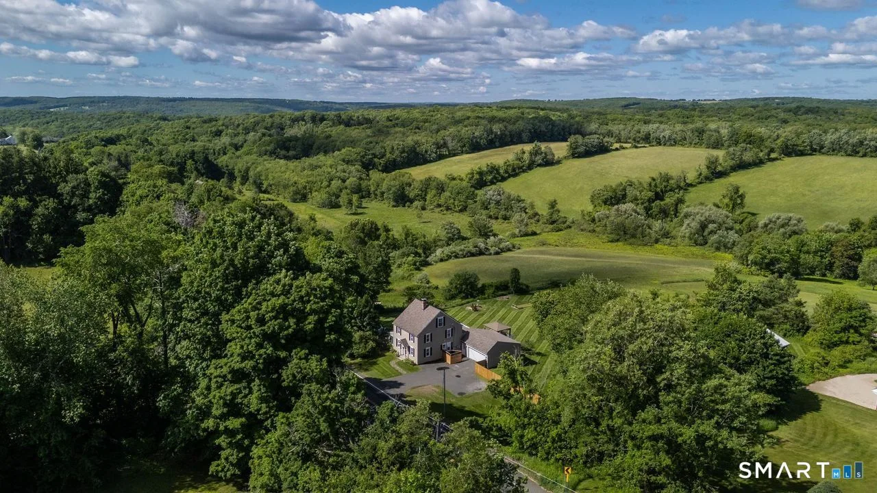 10 Carmel Hill Road, Bethlehem, CT