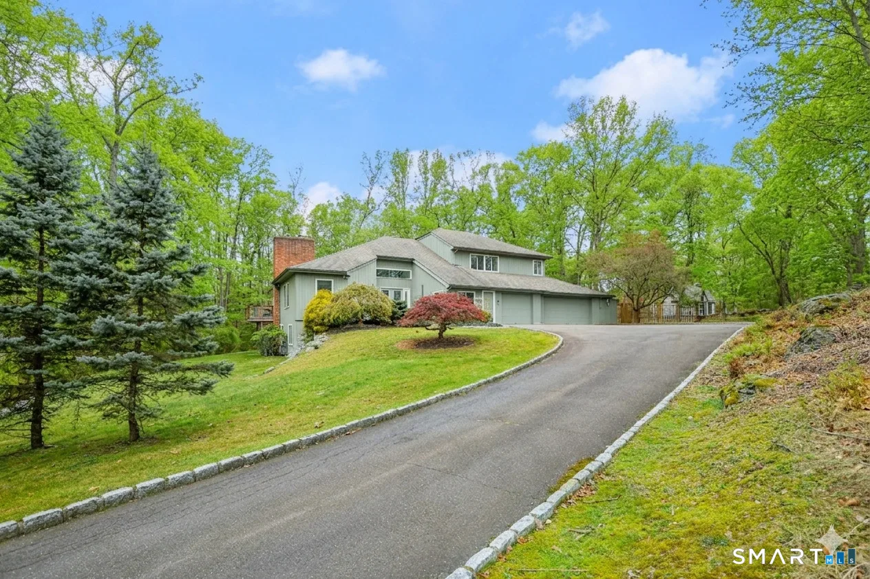 166 Godfrey Road, Weston, CT