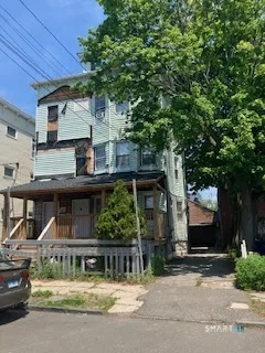 22-26 Waldorf Avenue, Bridgeport, CT