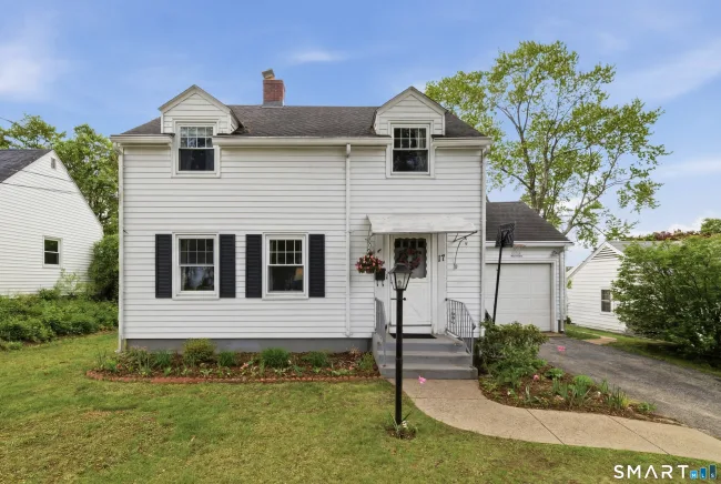 17 Riverdale Road