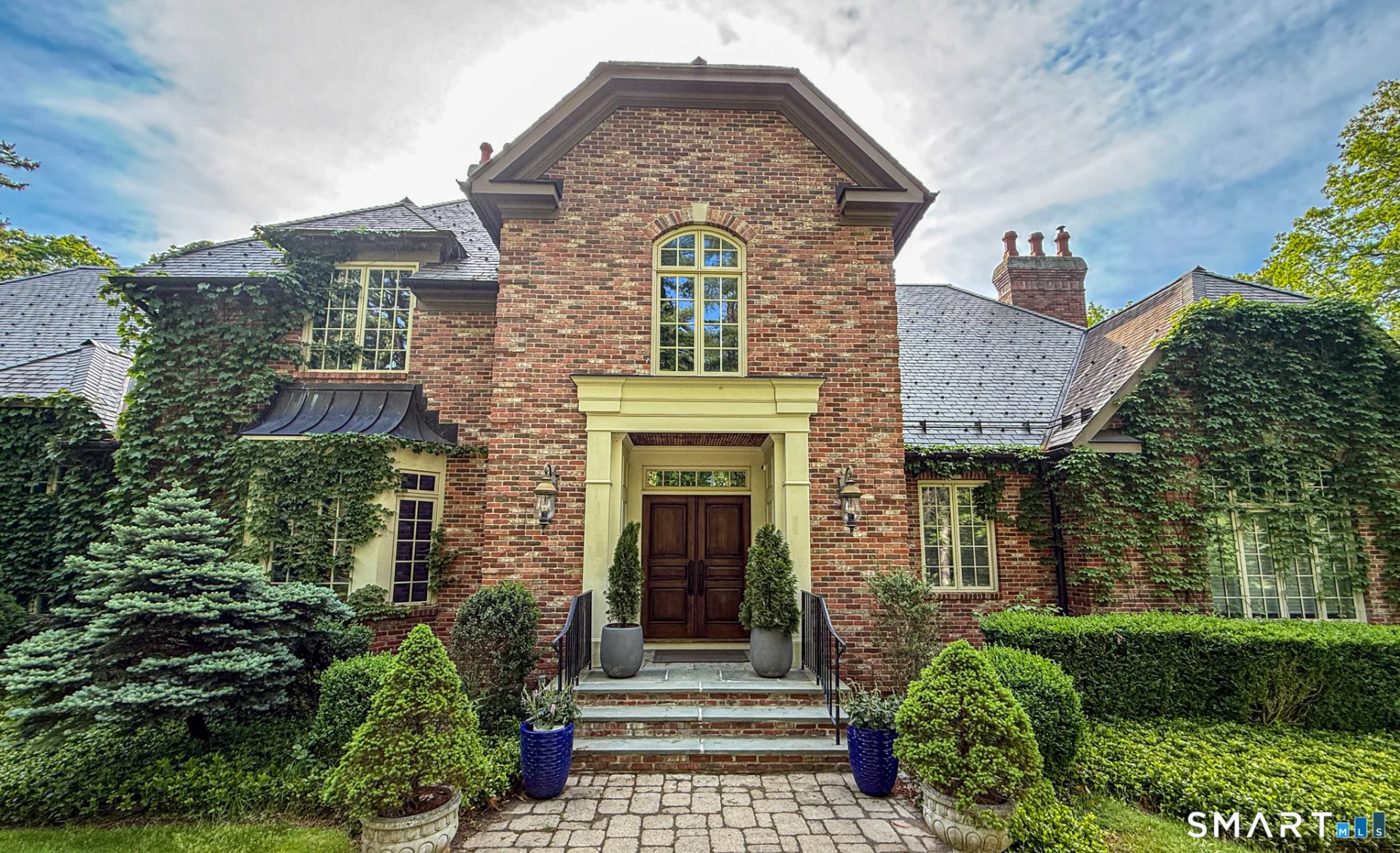 14 Robkins Road, Avon, CT