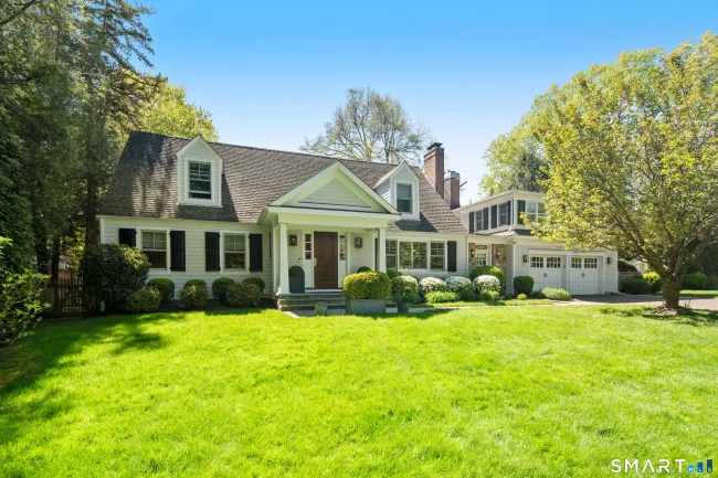 11 McLaren Road