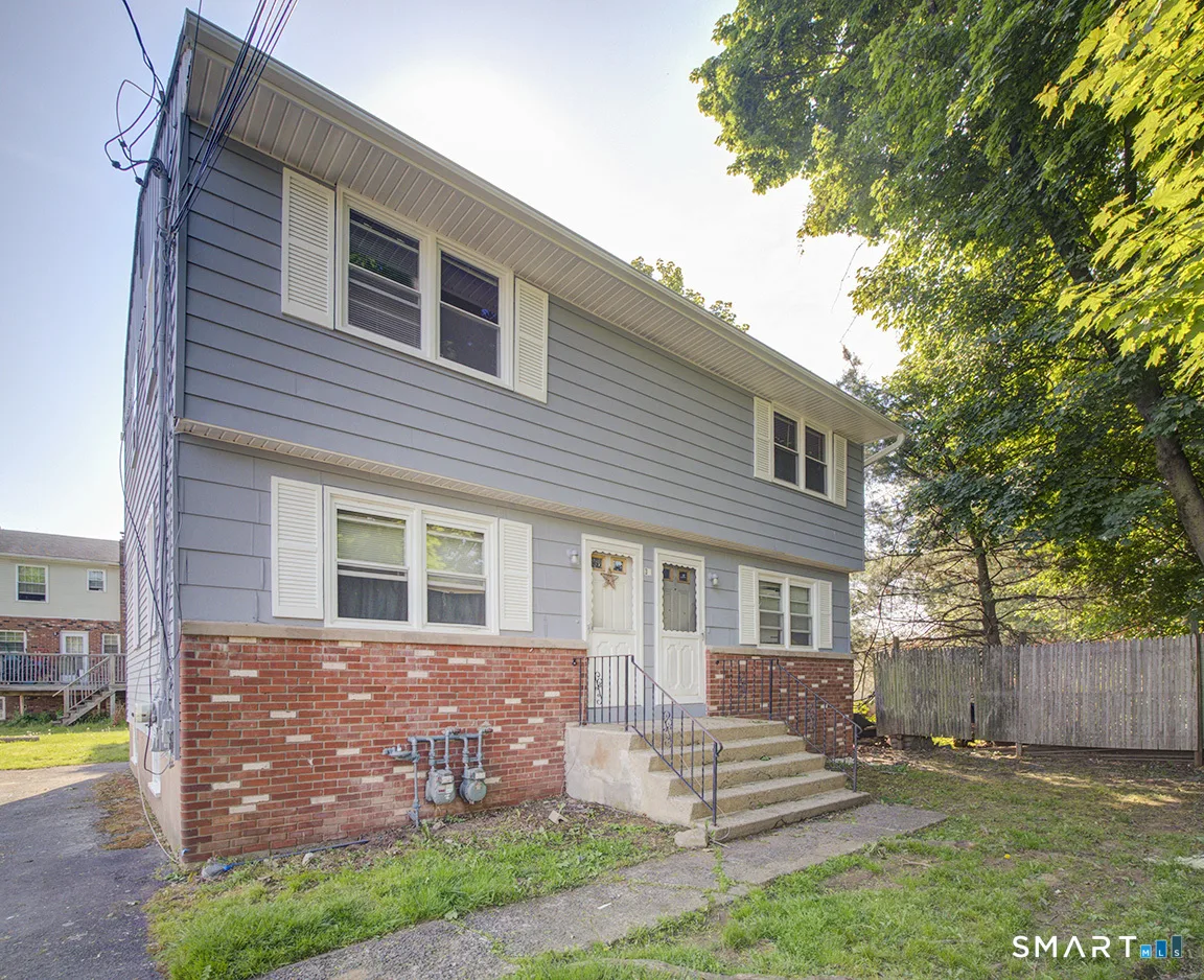 38 Mettler Street, Woodbridge, CT