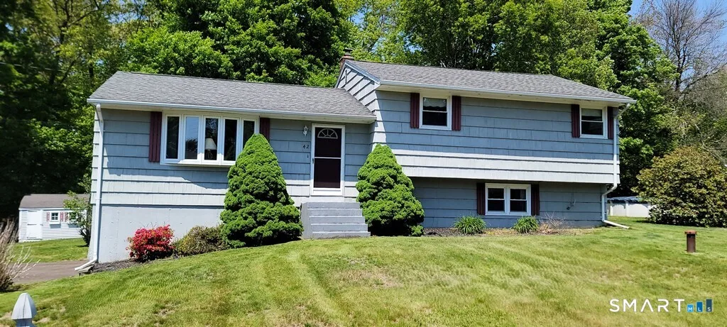 42 Orchard Lane, Wolcott, CT