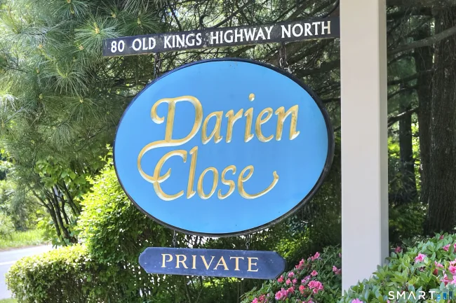 13 Darien Close #13