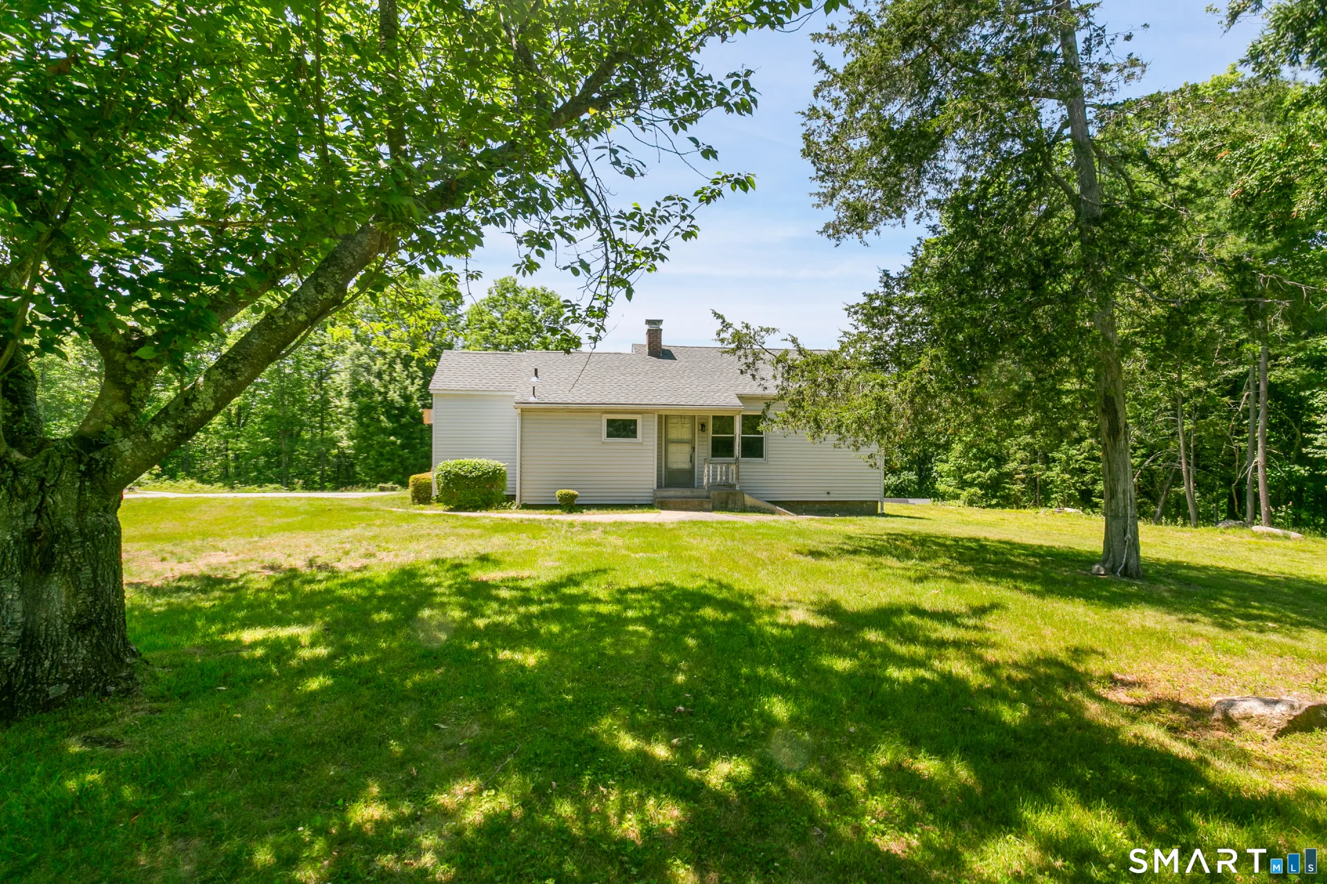 11 Bear Mountain Road, New Fairfield, CT