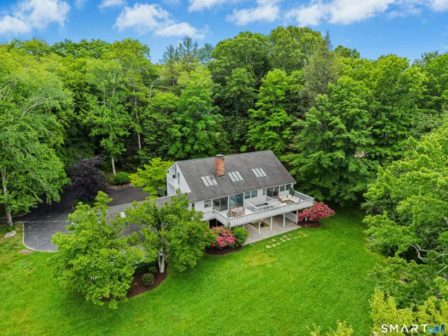 38 Old Redding Road