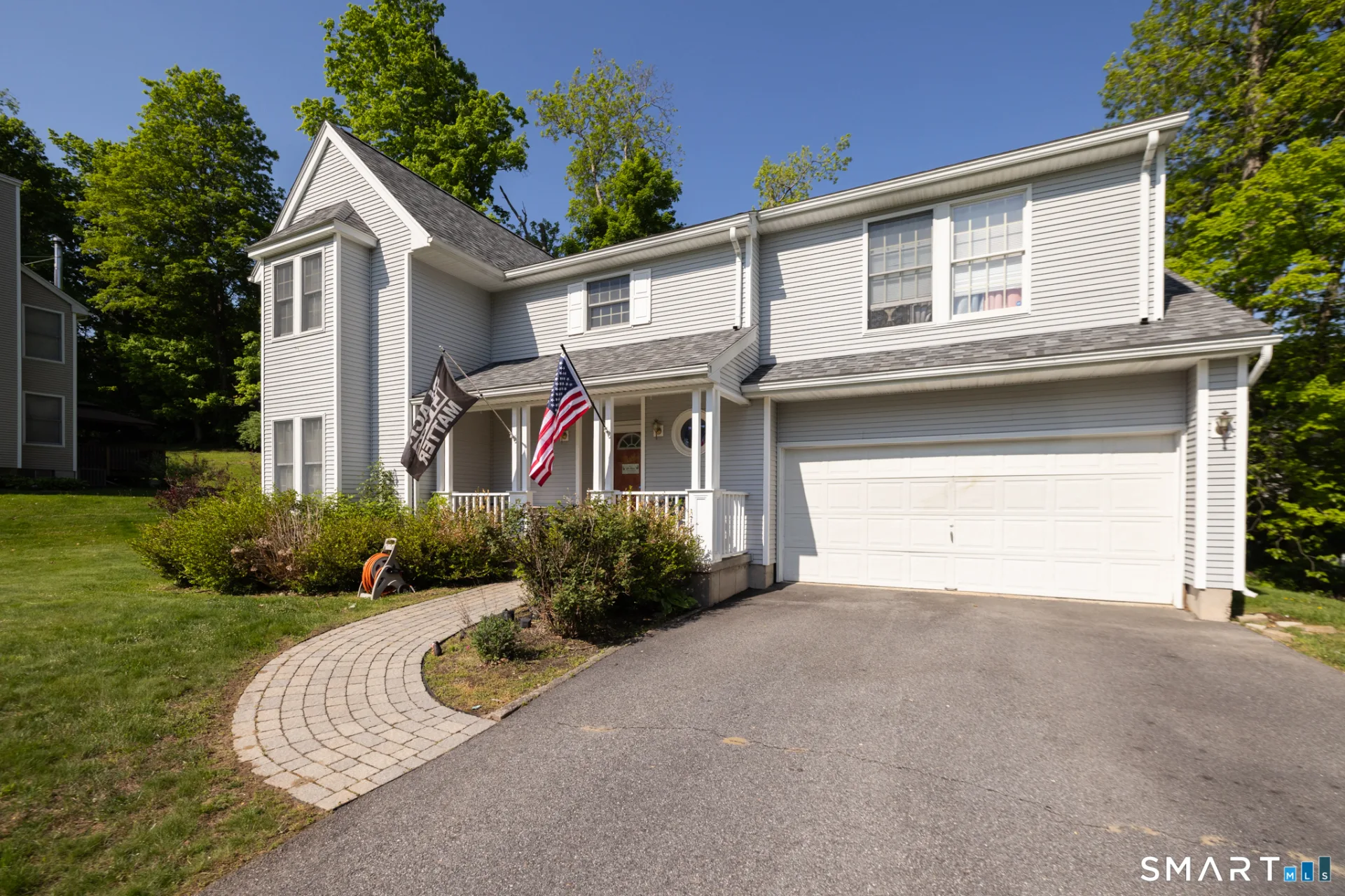 205 Oakbrook Lane, Torrington, CT