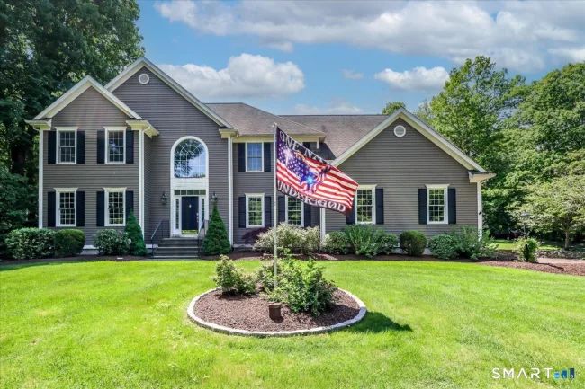 10 Canterbury Lane