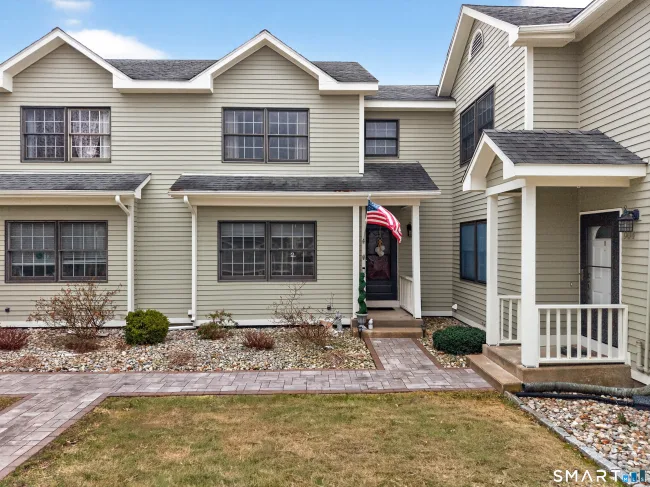 906 Canterbury Lane #906