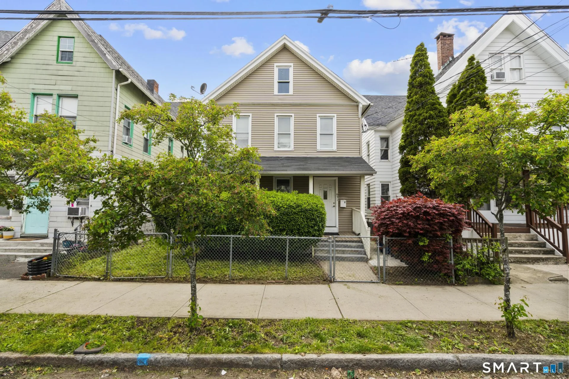 651 Iranistan Avenue, Bridgeport, CT