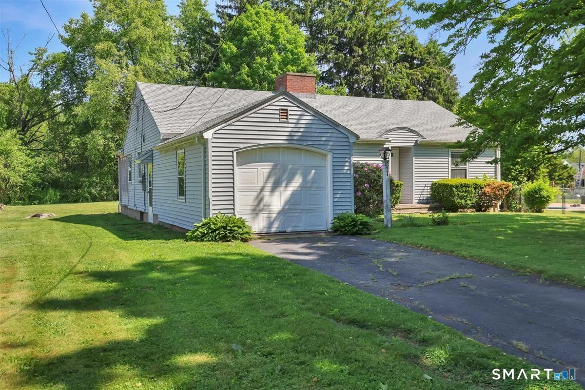 466 Blake Road, New Britain, CT