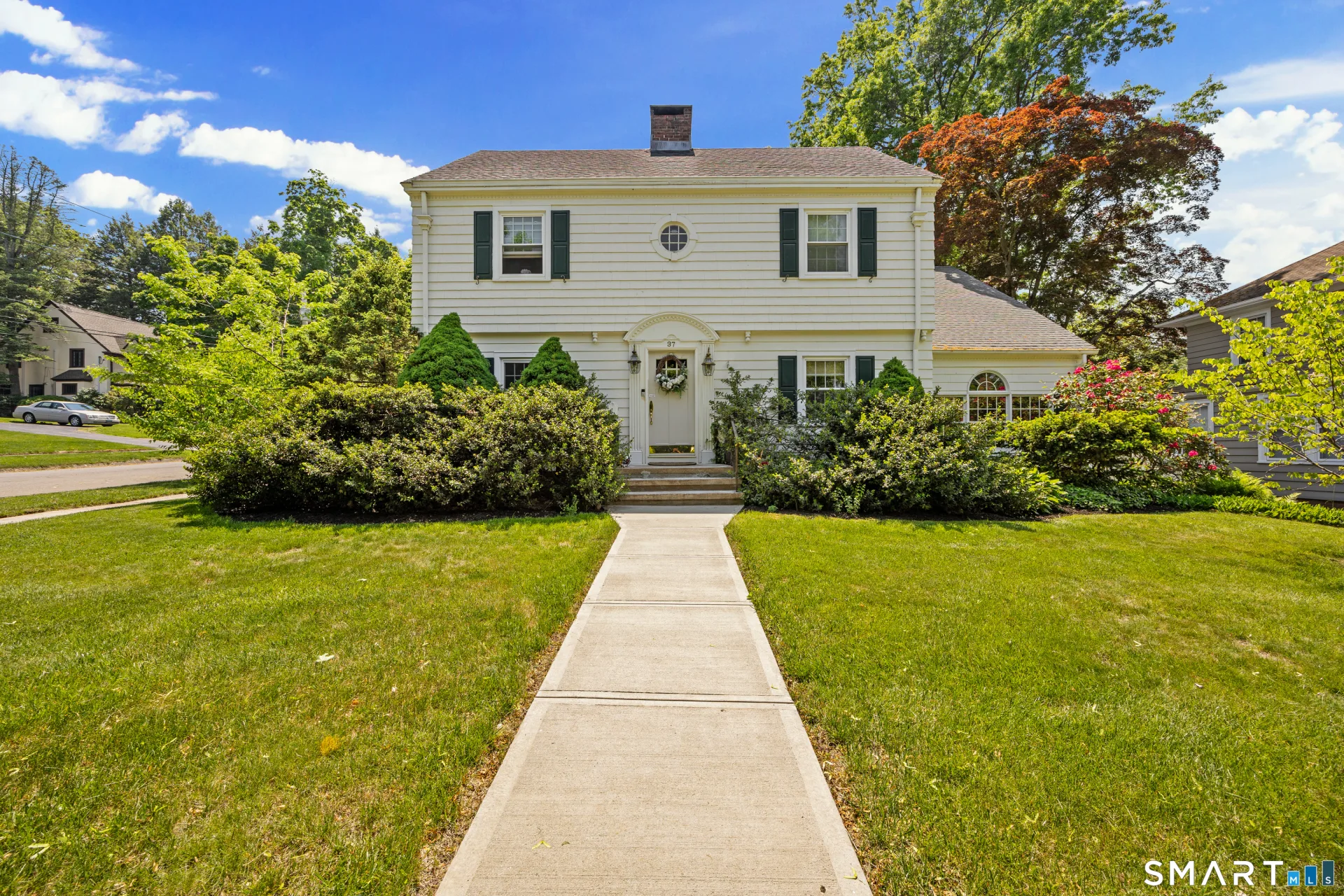 37 Ridgewood Avenue, North Haven, CT