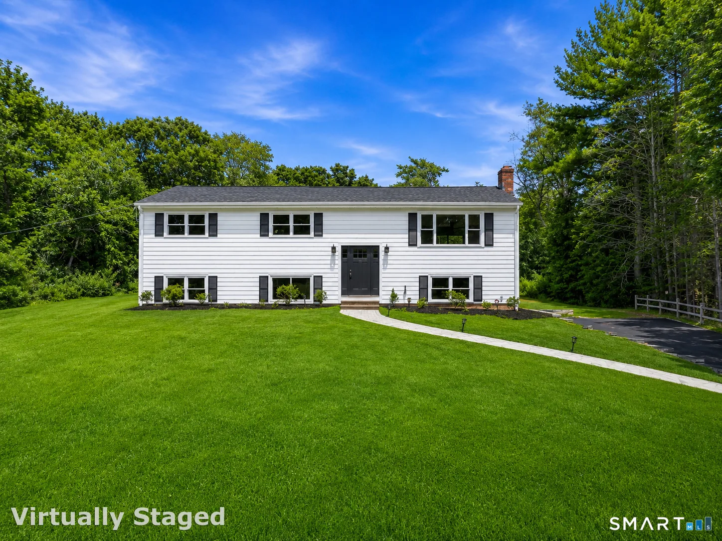 111 Carriage Drive, North Haven, CT