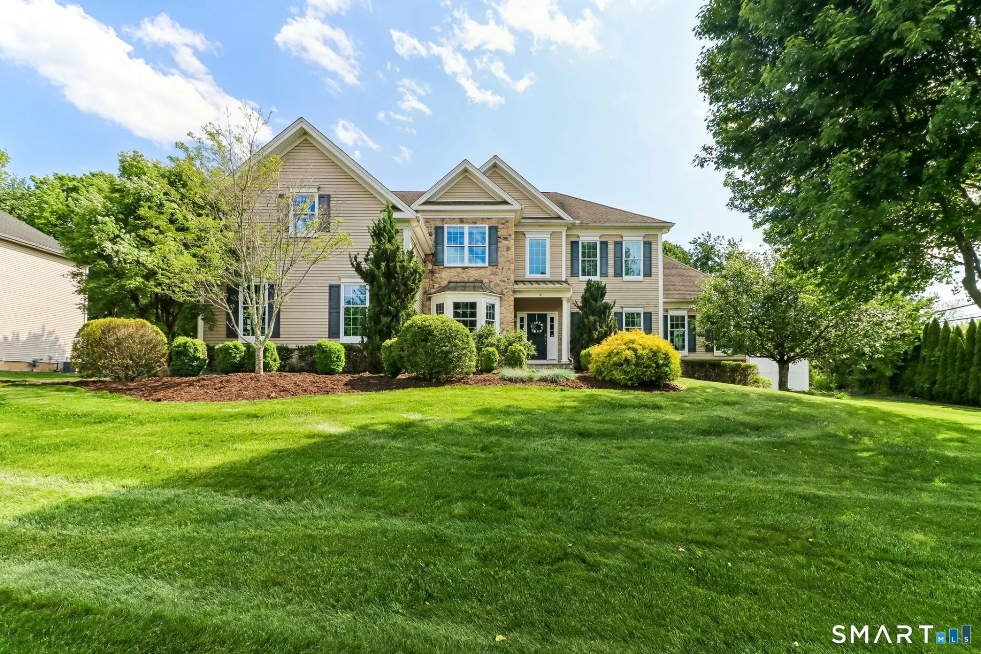 8 Rochela Drive, Southington, CT